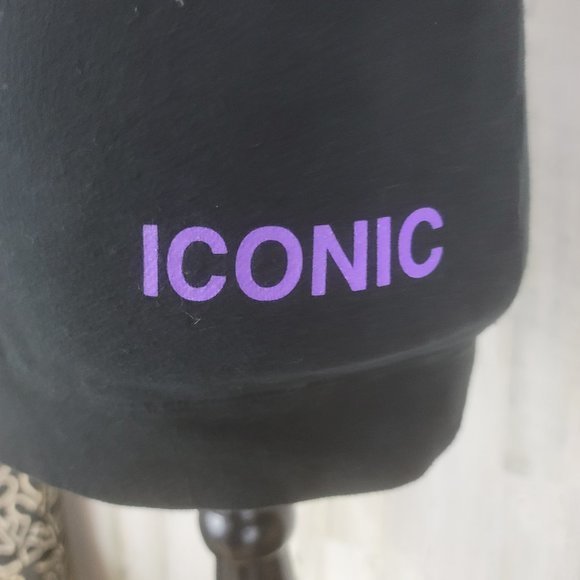 Jeffree Star Cosmetics‎ Hoodie - Picture 3 of 6